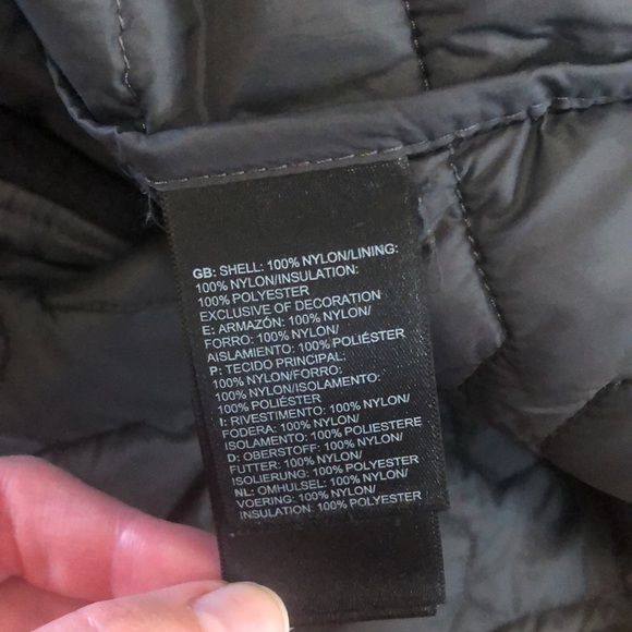 The North Face Men’s ThermoBall™ Eco Hoodie Black Hooded Jacket - Picture 10 of 16